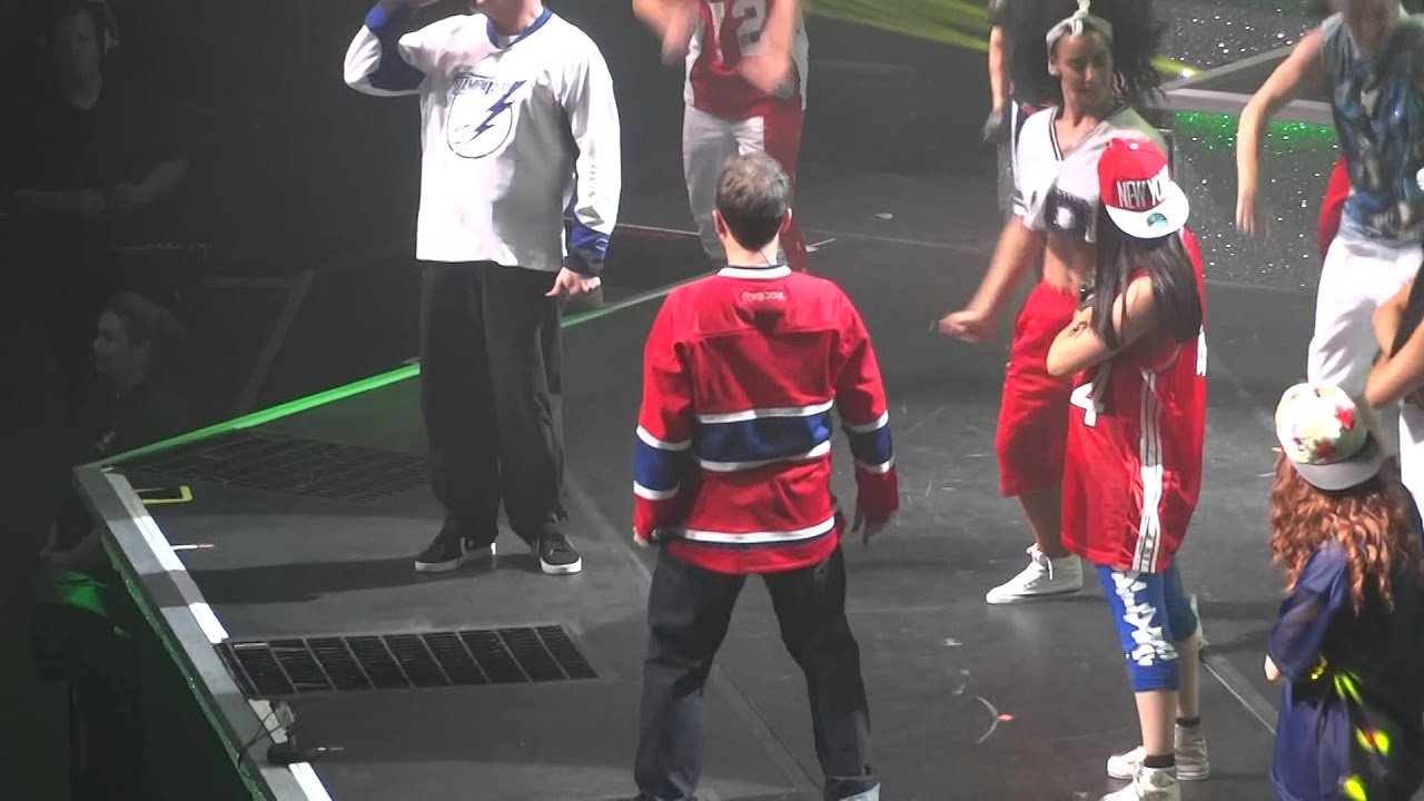 Ant & Dec Lets Get Ready To Rumble / Medley (Live) Ant & Dec's SNT Tour 16/08/14 Manchester Arena