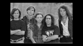 El Desierto - Maná (1992).