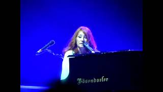 Tori Amos - Baker Baker, live in St. Petersburg, Russia - 30-09-2011