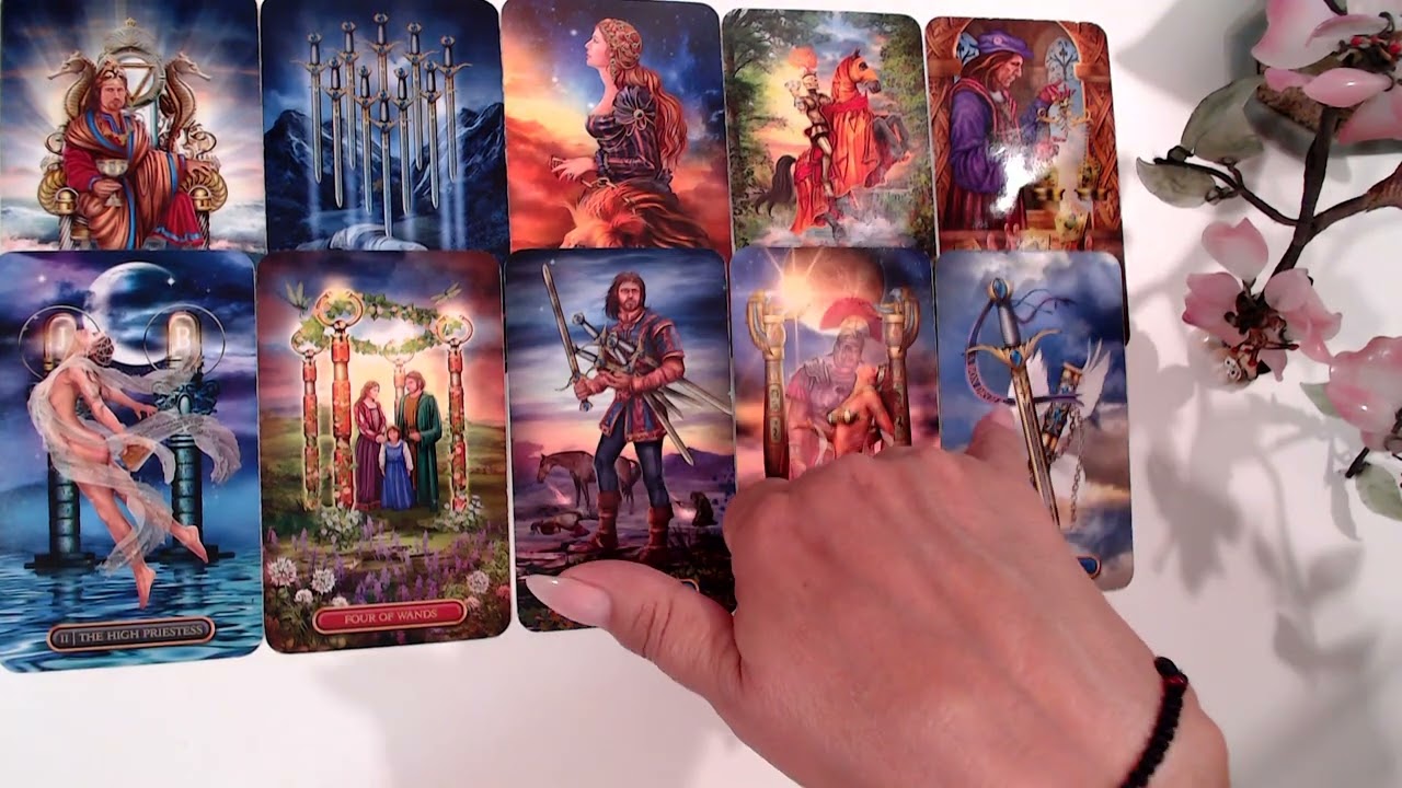 ❤️ Ταρώ: Κάποιος θέλει να επικοινωνήσει μαζί σου τώρα! Τι θέλει να σου πει? ❤️