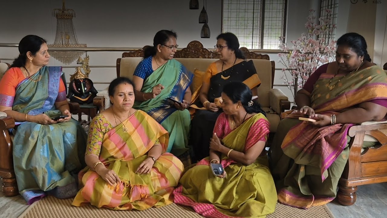 వందనం వందనం గిరి నందిని ప్రియ నందన...,దేవులపల్లి కృష్ణ శాస్త్రి గారి పాట 🙏🙏 