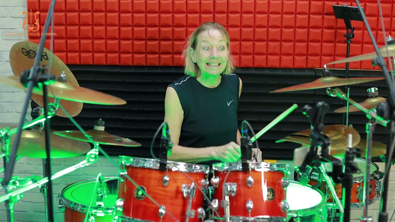 Yellow(rsl), Katherine 