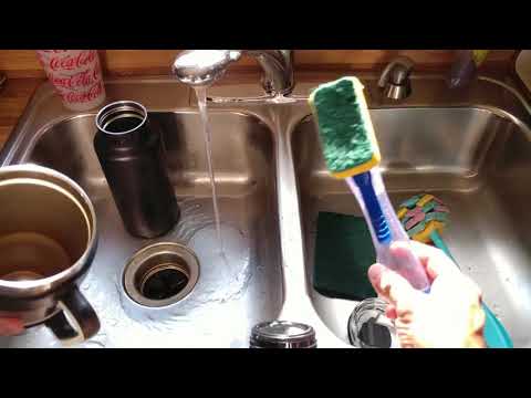 stainless-steel-water-bottle-double-wall-vacuum-insulated