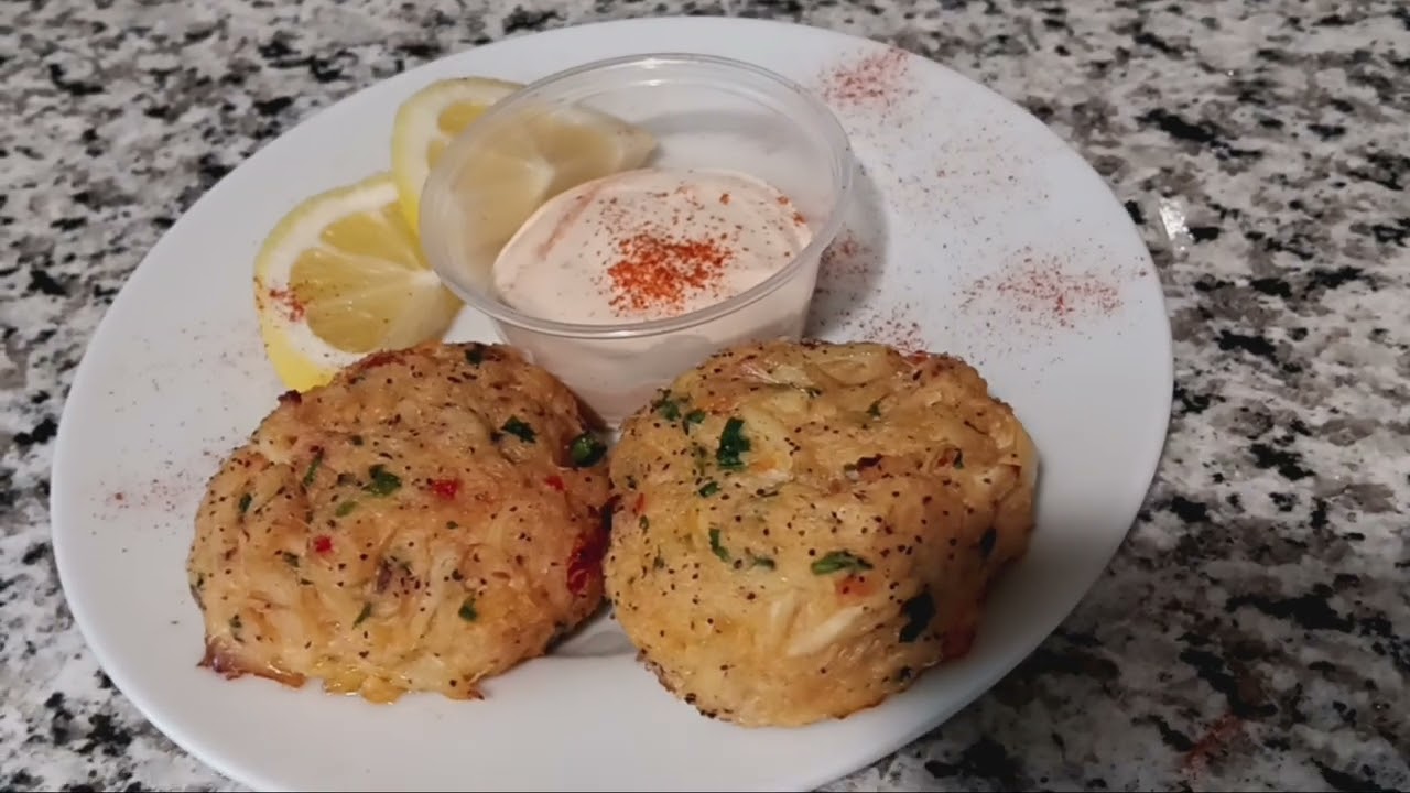 FRESH JUMBO LUMP CRAB CAKES !!!
