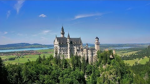 Thumbnail of Muss I Denn(Must I then) -Nana Mouskouri:  with Lyrics(German/English/가사번역) || 독일 풍경