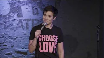 Jen Brister Talks Stand Up vs Motherhood