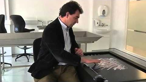 Digital cadaver table puts surgeons at cutting edge