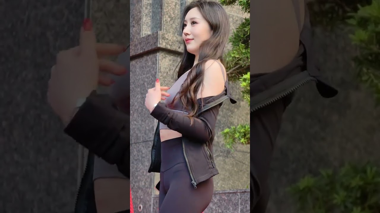 Beauty model wang Jiamo special guest of the 55th UNG Global Joint perfect figure full of