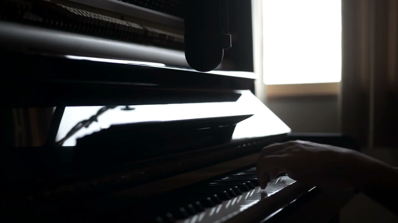 Tonton Akatombo - Martin Martyn (Live Session) di YouTube Tonton Akatombo - Martin Martyn (Live Session) di YouTube