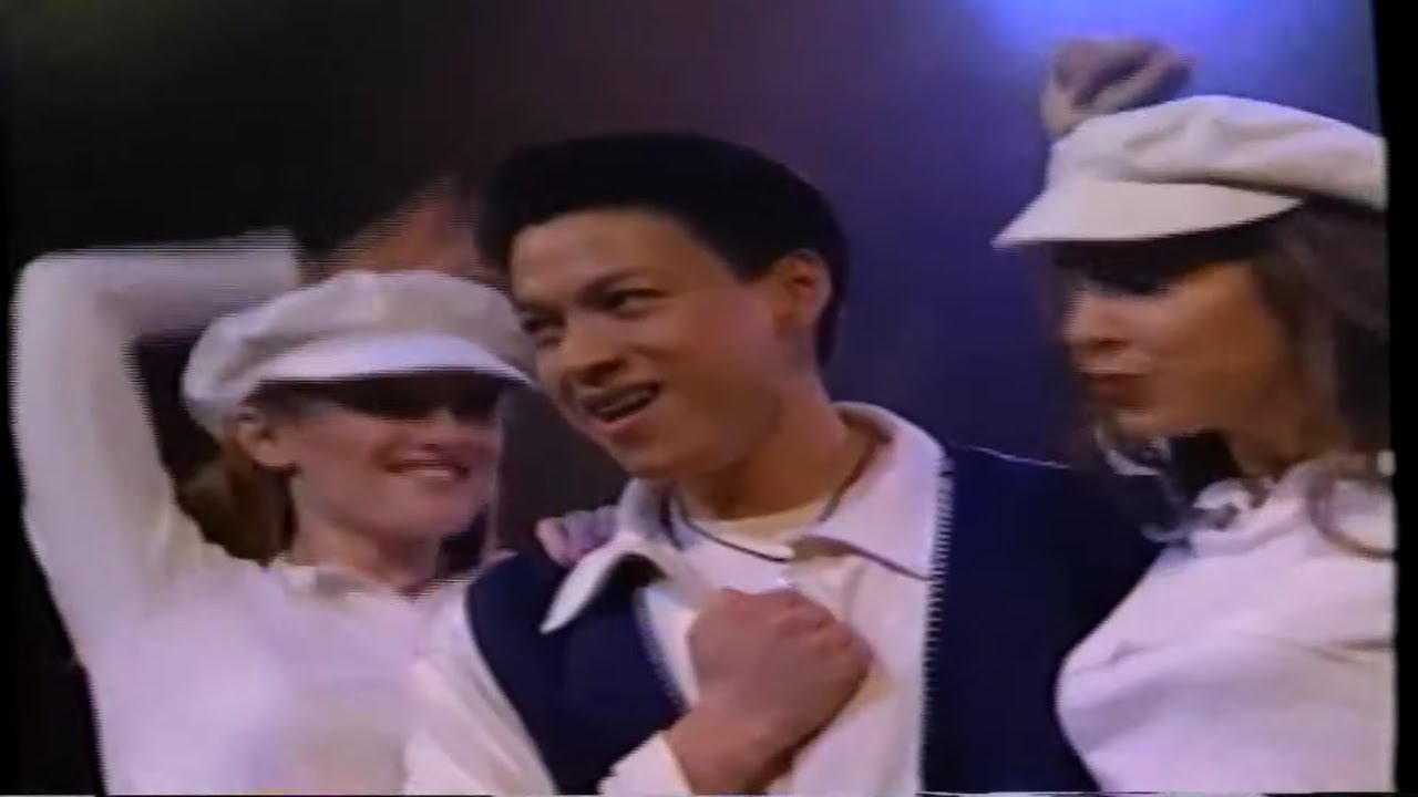 Because I Love You (Shakin' Stevens) - Phillip Huy