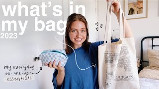 WHAT'S IN MY TOTE BAG | my everyday onthego essentials + tote collection (2023)