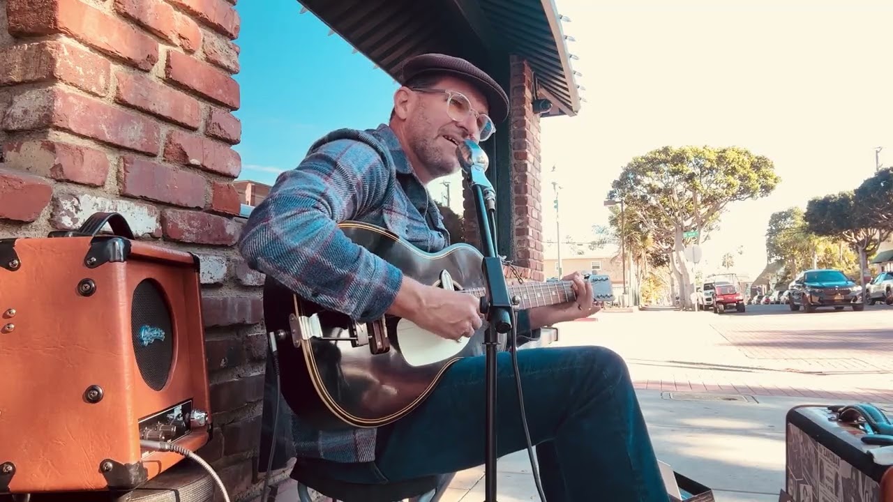 Tough Times | Chicago-Style Blues | Street Performance | Maxwell Street Mark Mumea