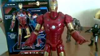 Talking Iron Man Repulsor Blast Marvel Avengers 15 Sounds FX Action Figure 