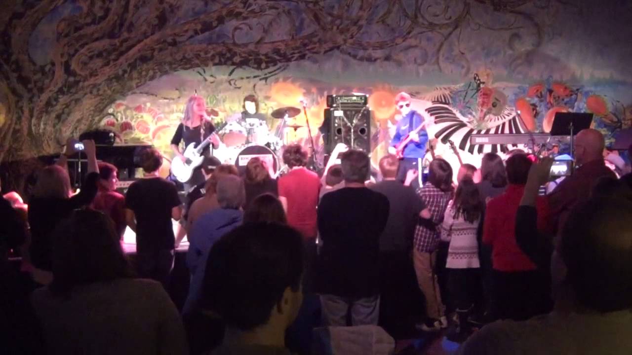 YouTubeでJohnny B. Goodeを視聴 YouTubeでJohnny B. Goodeを視聴