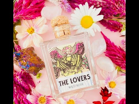 Perfume & Flower Intuitive Reading🌷Who Thinks about YOU Constantly??🌸 And WHY?😍Pick-a-Card💐🌸