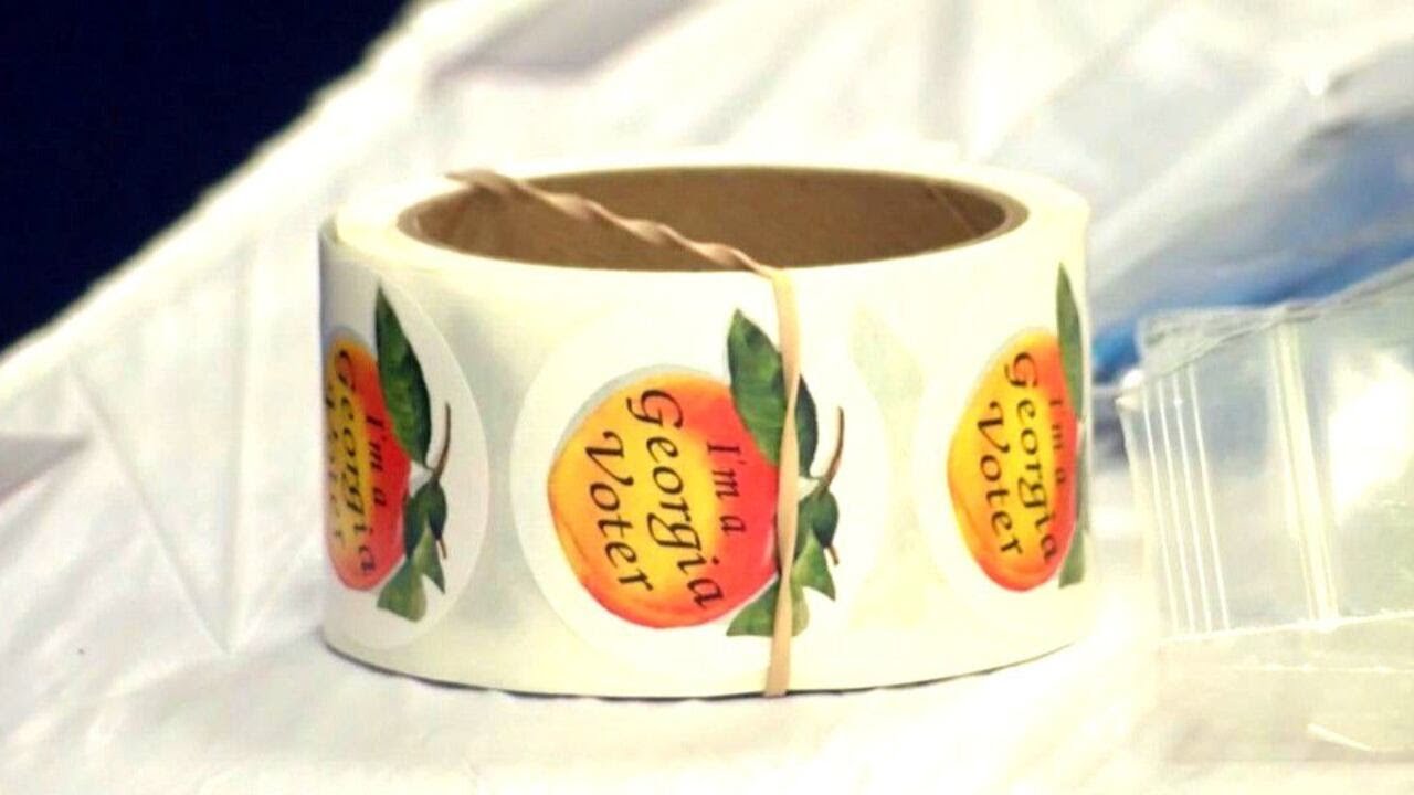 Early voting begins in primary runoff elections - YouTube
