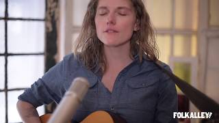 Folk Alley Sessions: Dead Horses - "Swinger in the Trees"