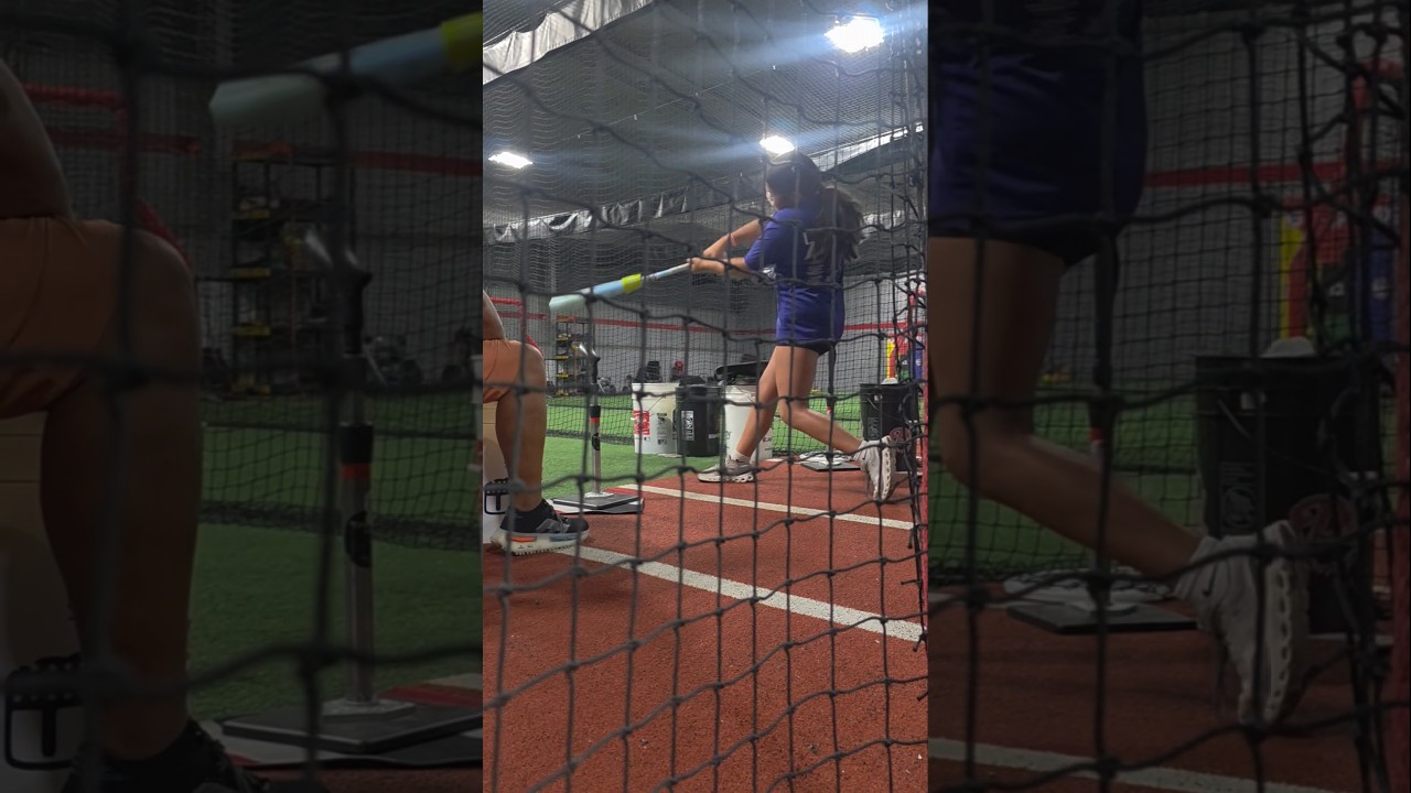 Big Sisters Hit, Little Sister LIFTS 😂💪 #Softball #SoftballLife #SoftballFamily