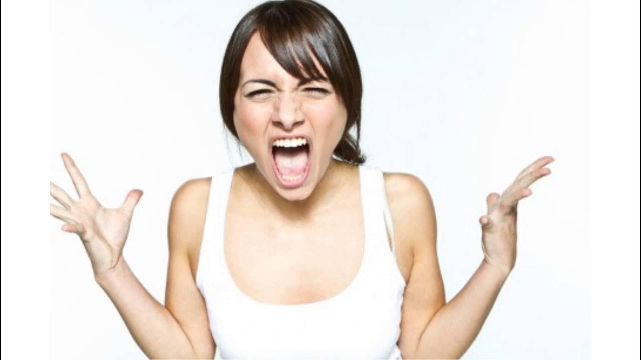 Не раздражающий. Женщина эмоции. Девушка закрывает уши руками. Не раздражающий. Не раздражающий.