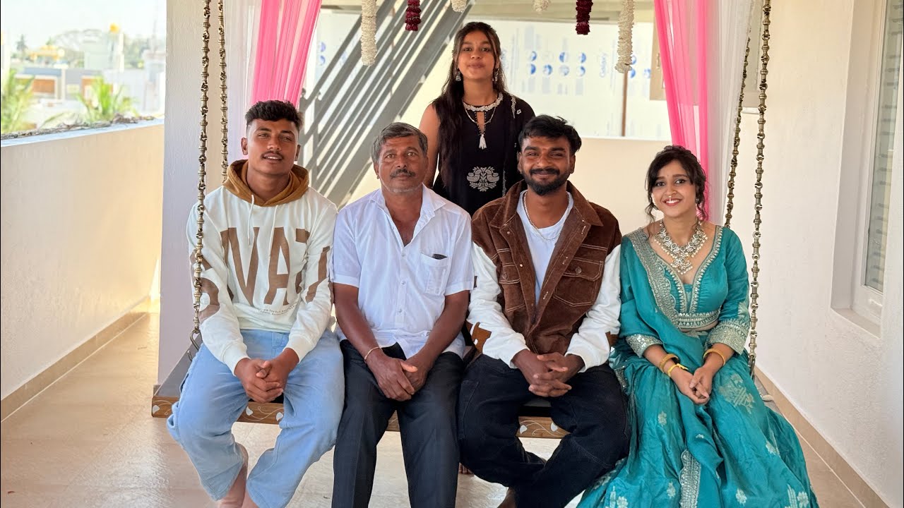 Keerthana ಅವರ ಮನೆ ಗೃಹಪ್ರವೇಶಕ್ಕೆ ಬಂದಿ😍