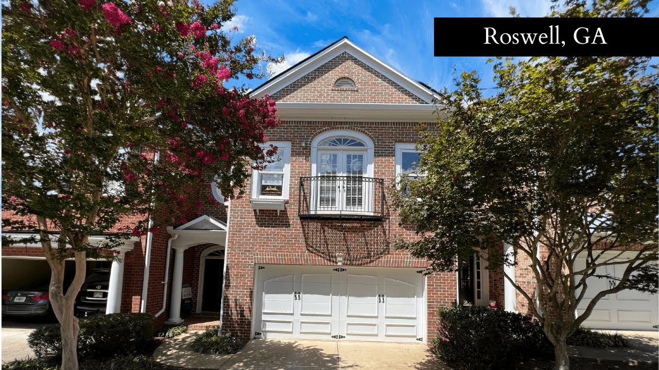 MUST SEE STUNNING TOWNHOME FOR SALE IN ROSWELL, GA 2 Bedrooms 3.5