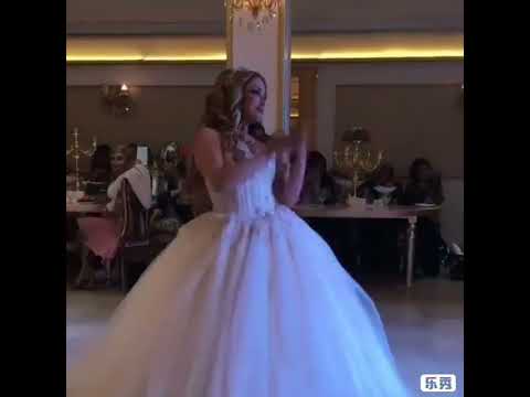 پارت ۲ رقص زیبای عروس با اهنگ پری دریایی 