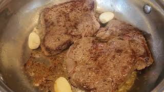 Bife na manteiga e alho #beef #butter #garlic #canada
