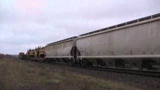 BNSF 2033 and 2325 WB 107