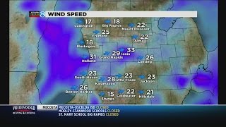 Power outages as wet and windy weather hits W MI