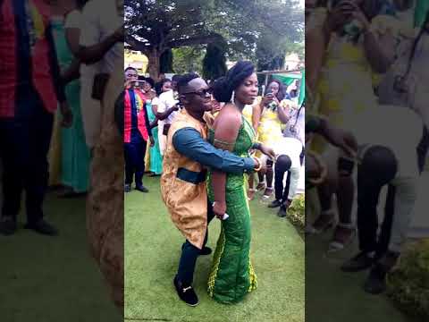 See The Young Richest Ghanaian Nurse Who Invited Dangote To His Wedding Ceremony Huuuu 
