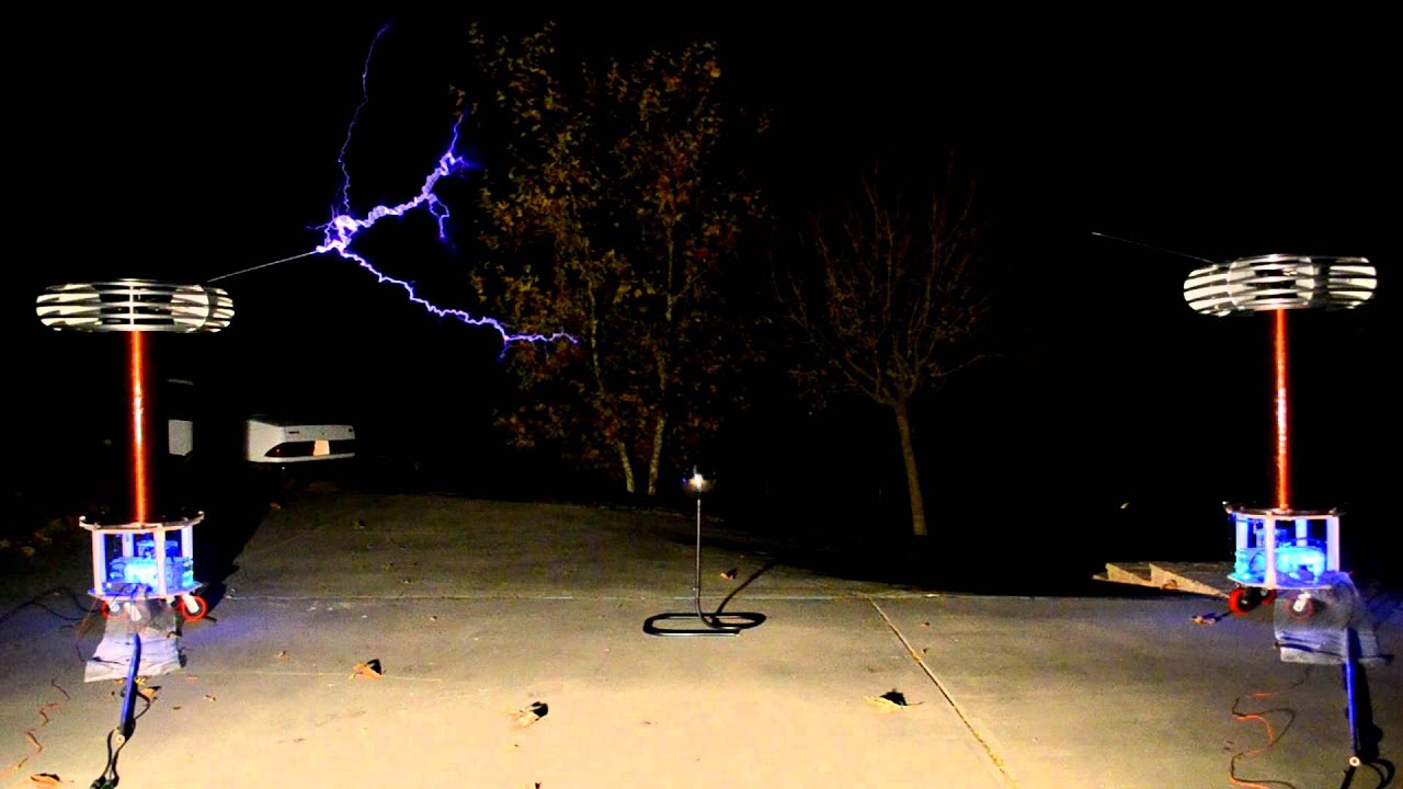 "In the Hall of the Mountain King" Played on Musical Tesla Coils YouTube