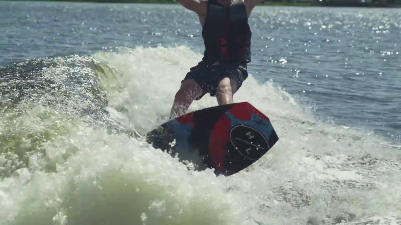 2019 Hyperlite Time Machine Wakesurfer