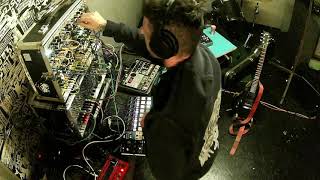 Logic L.F.O - RadioMOISILAND eXtract02 - Eurorack Modular - Electric Techno Improvisation