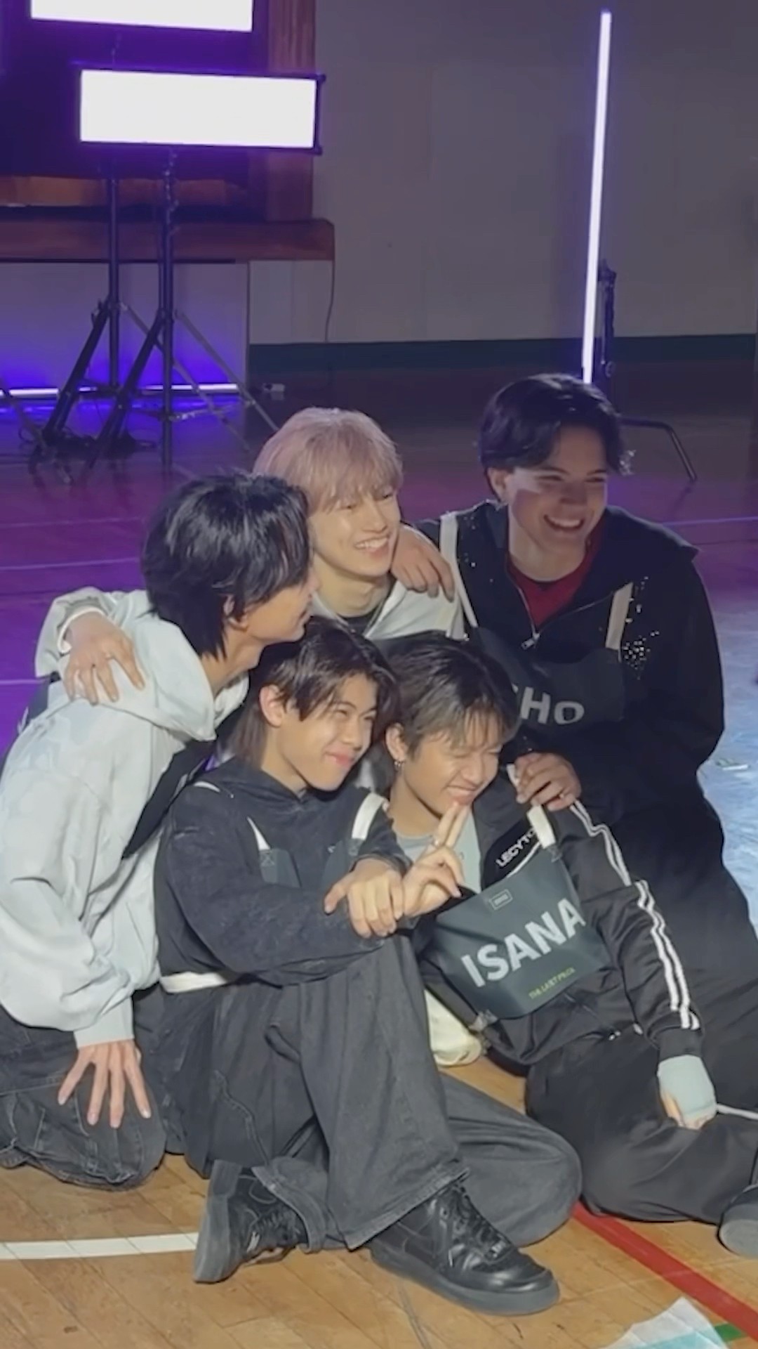 THELASTPIECE】3rd Round Photo Shooting Behind📸Team : Just Like