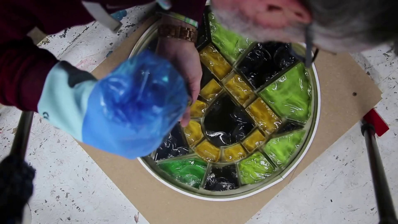 How to make a Dalle de Verre panel using Latex as a release