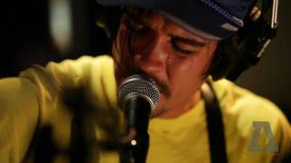 Miniatura del video "Joshua James - Coal War - Audiotree Live"