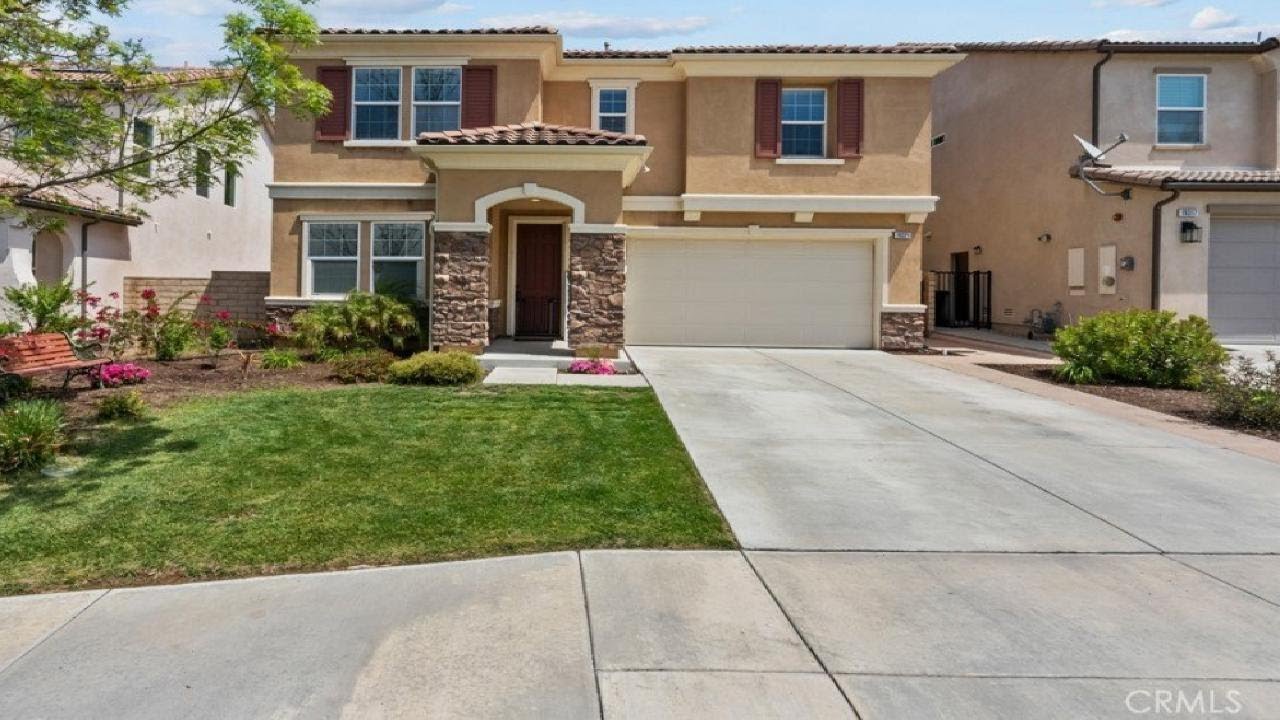 19321 Carranza Lane, Saugus, CA Presented by Carlotta Levy.