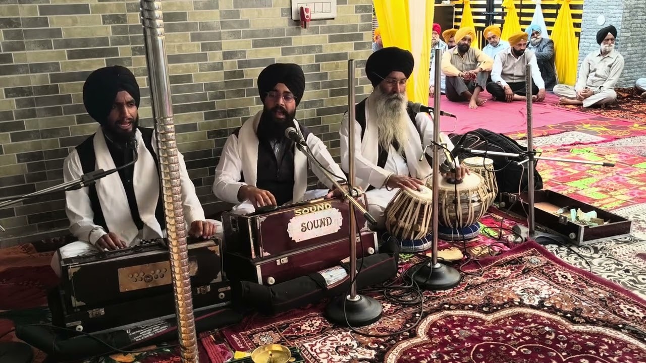    ਕਾਟੇ ਸੋ ਪਾਪ ਤਿਨੑ ਨਰਹੁ ਕੇ ਗੁਰੁ ਰਾਮਦਾਸੁ ਜਿਨ੍ ਪਾਇਯਉ//