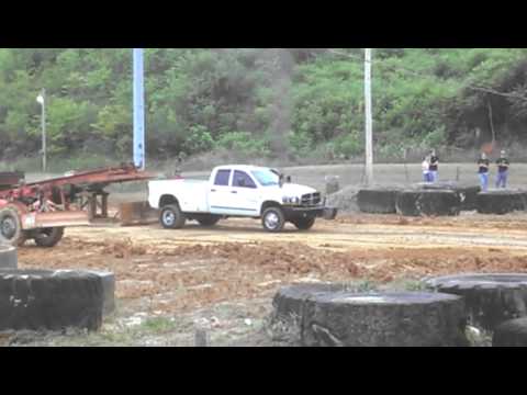 RRE 2014 Sled Pulls White Dodge Cummins Dually Pulling Truck - YouTube