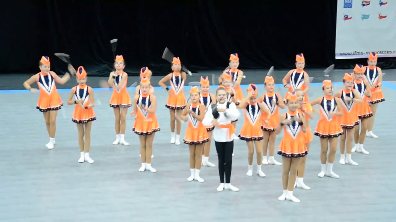 Mažoretky Juventus Karviná, pódiová sestava kadetky 2016