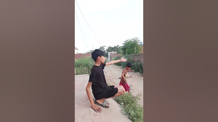 ट्रेन के सफर में करिश्मा ने यह क्या किया 🚋😆 #shorts #short #youtubeshorts #funny #comedy #shorts