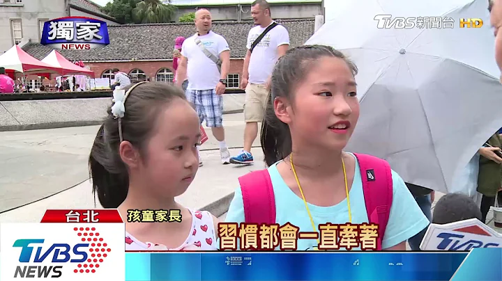差1秒遭輾！　7歲童騎滑板過馬路　貨車撞傷 - 天天要聞