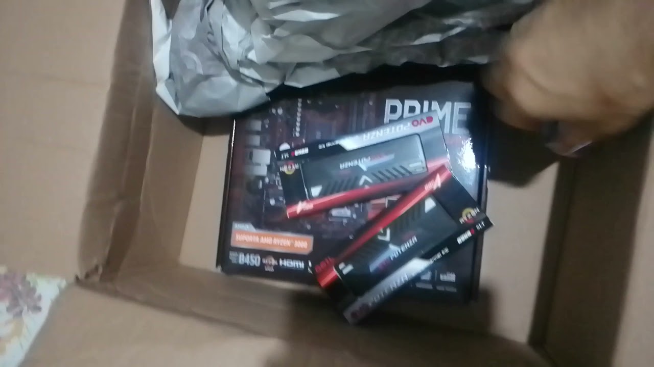 abertura de Kit upgrade terabyte com memórias com caixa amassada faltando cooler