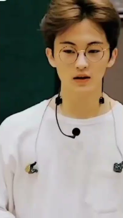mark lee canada boy #marklee #mark #subak #nctdream #nct #makeu  #canadaboy