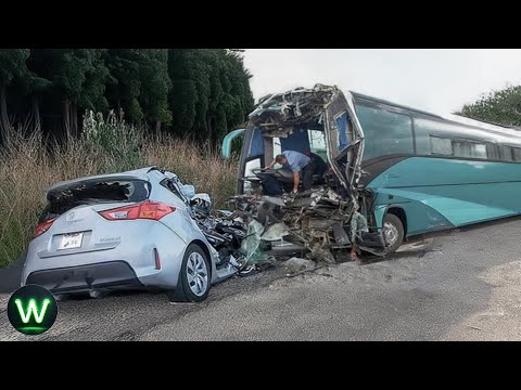 Tragic! Ultimate Near Miss Video Of Biggest Trucks Crashes Filmed Seconds Before Disaster !