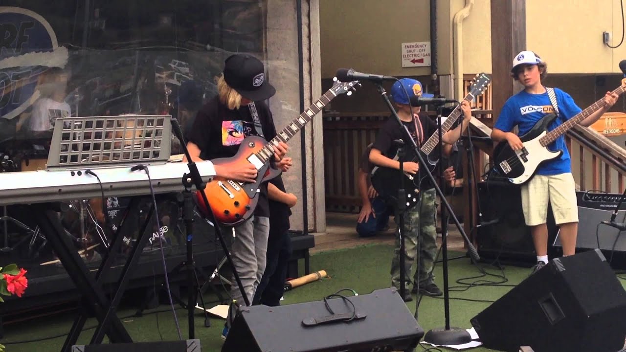 I4NI Green Room Music YouTube