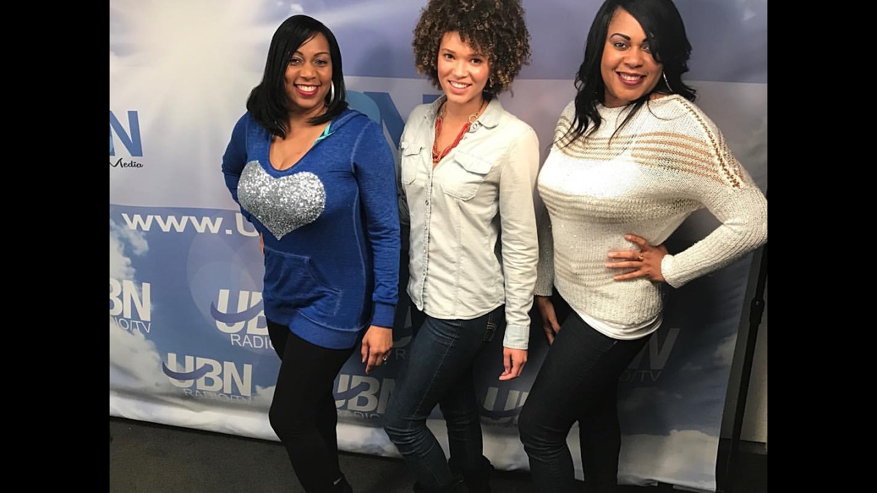 Writer and star of  "When Strangers Touch Your Hair" - Samantha Neyland on IT'S TIME TO TALK