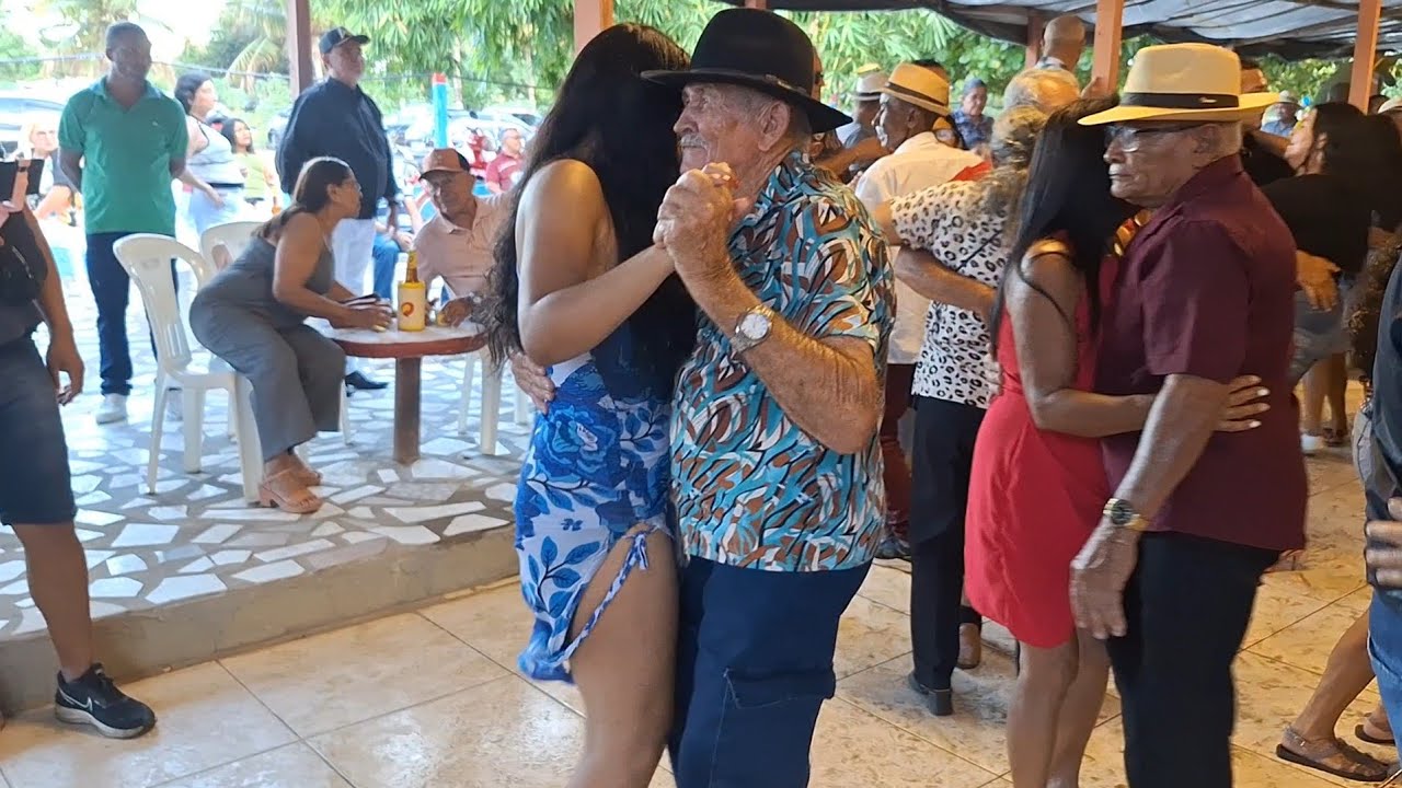 FORRÓ PÉ QUENTE ARROCHADO RANCHO DO VAN ARAPIRACA ALAGOAS