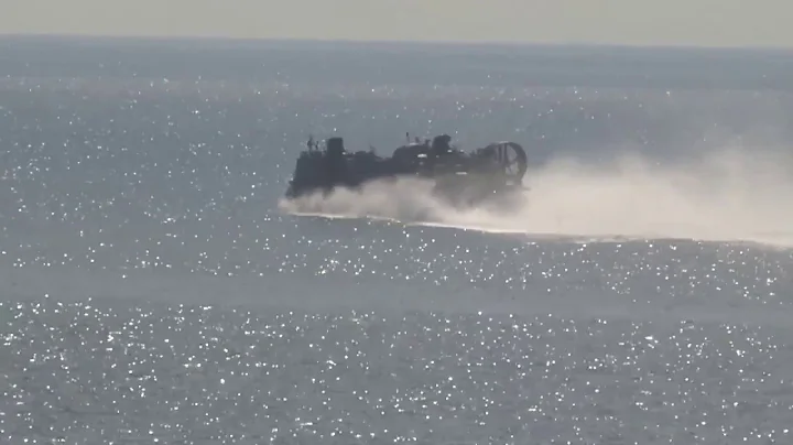 Dawn Blitz 2017 USS Essex (LHD 2) LCAC On-Load