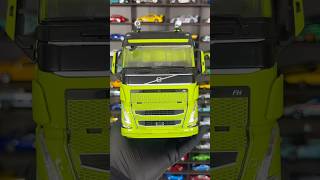 Volvo FH Globetrotter XL Neon Green 2023 💚 | Solido 1:18 Truck #truck #modelcars